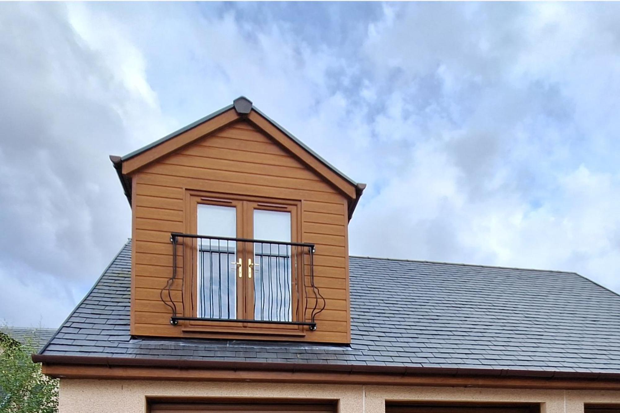 Lanarkshire Apartment- Views- Sleeps 4- Balcony Larkhall  Eksteriør bilde